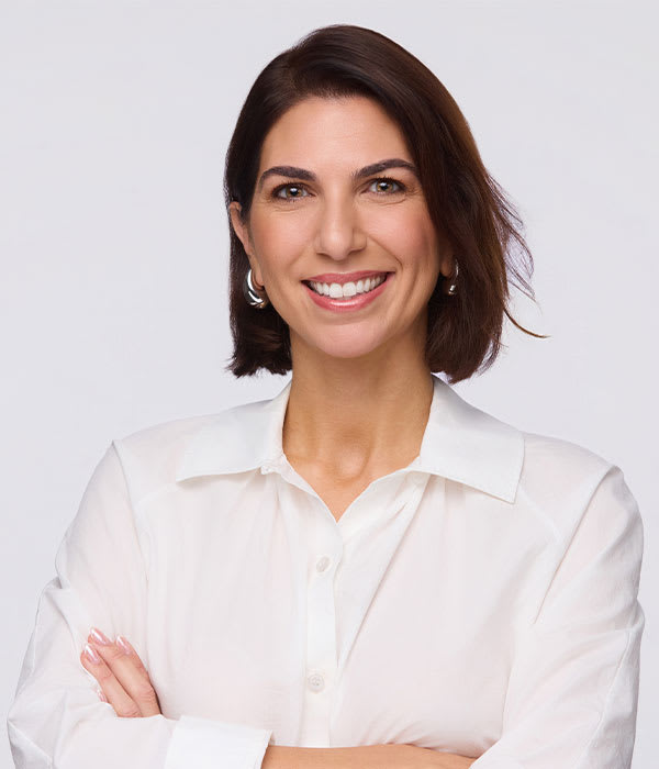 Dr. Aliki Divaris, Waterloo Dentist